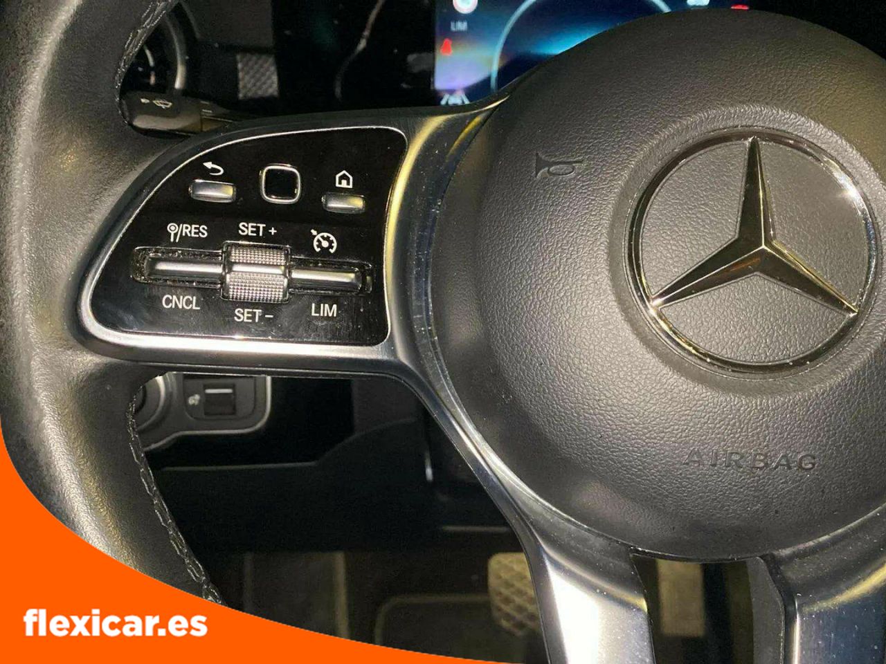 Foto Mercedes-Benz Clase CLA 12