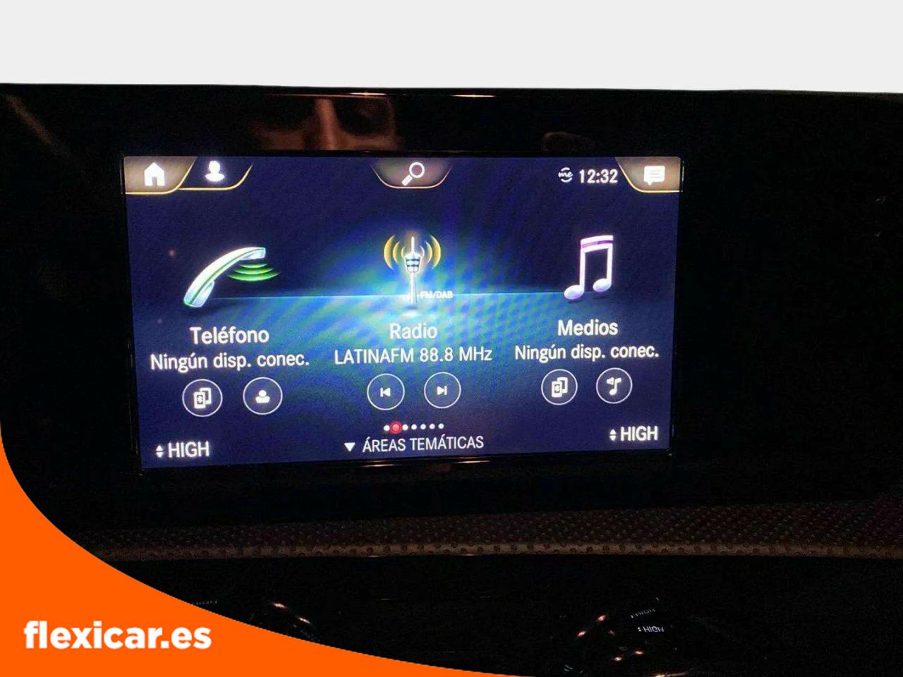 Foto Mercedes-Benz Clase CLA 15