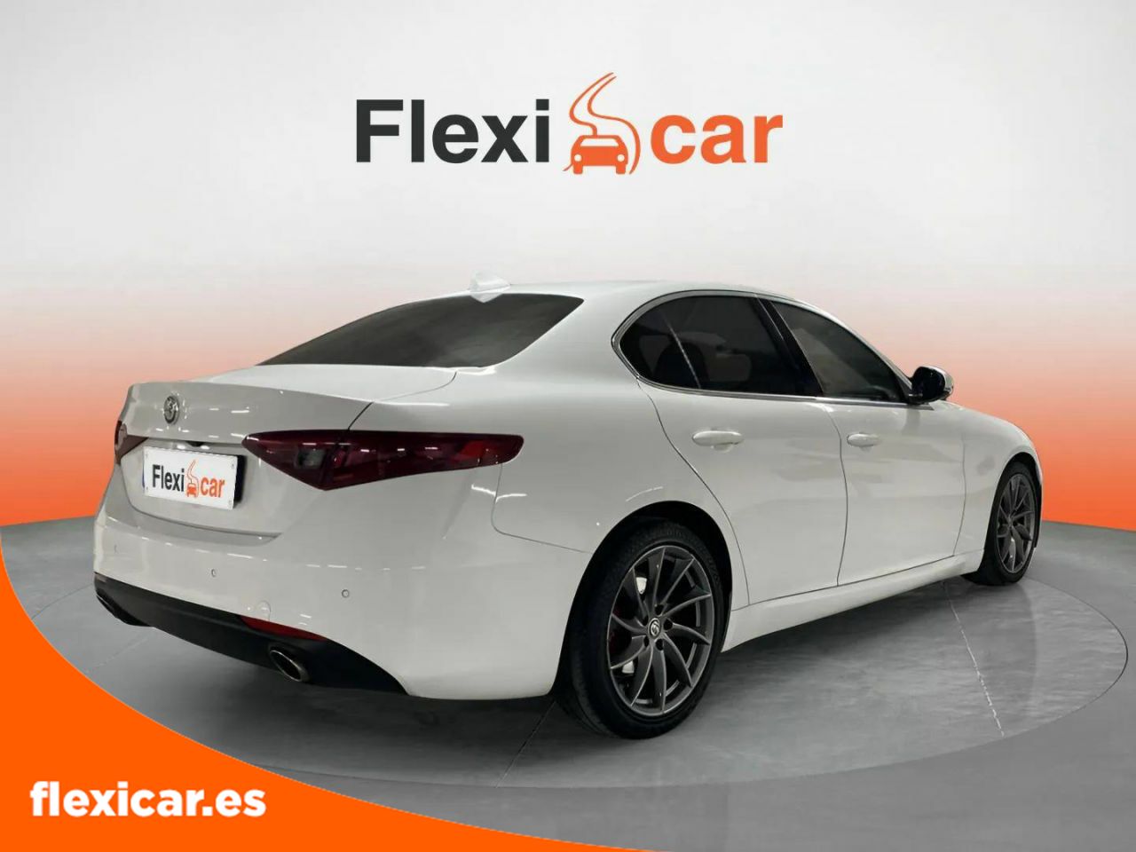 Foto Alfa Romeo Giulia 8