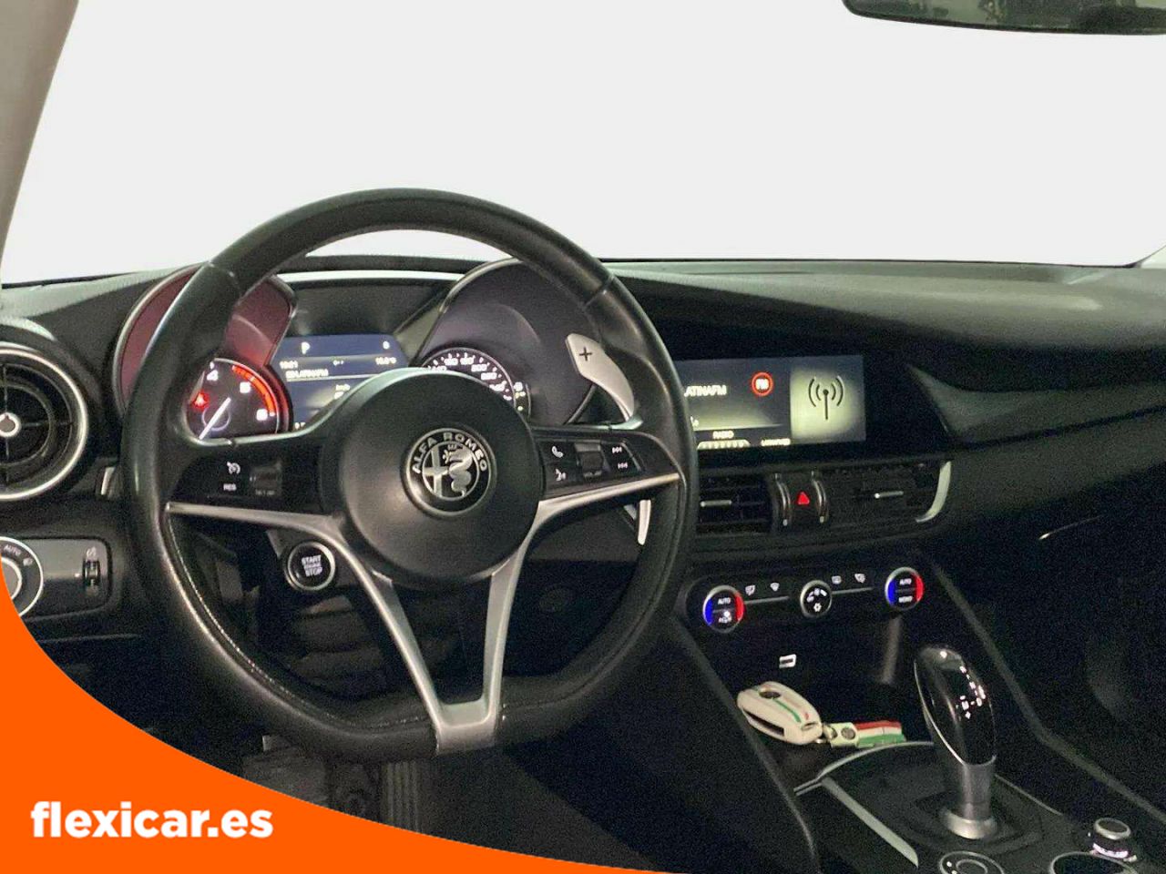 Foto Alfa Romeo Giulia 10