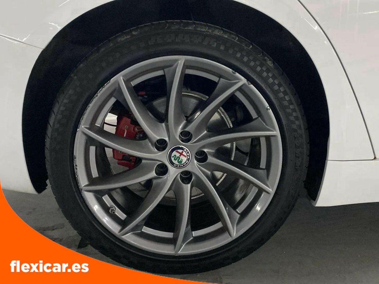 Foto Alfa Romeo Giulia 27