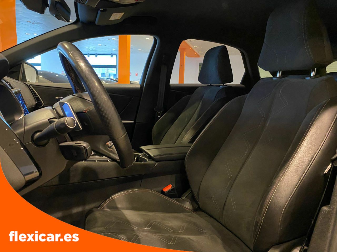 Foto DS Automobiles DS 7 Crossback 10