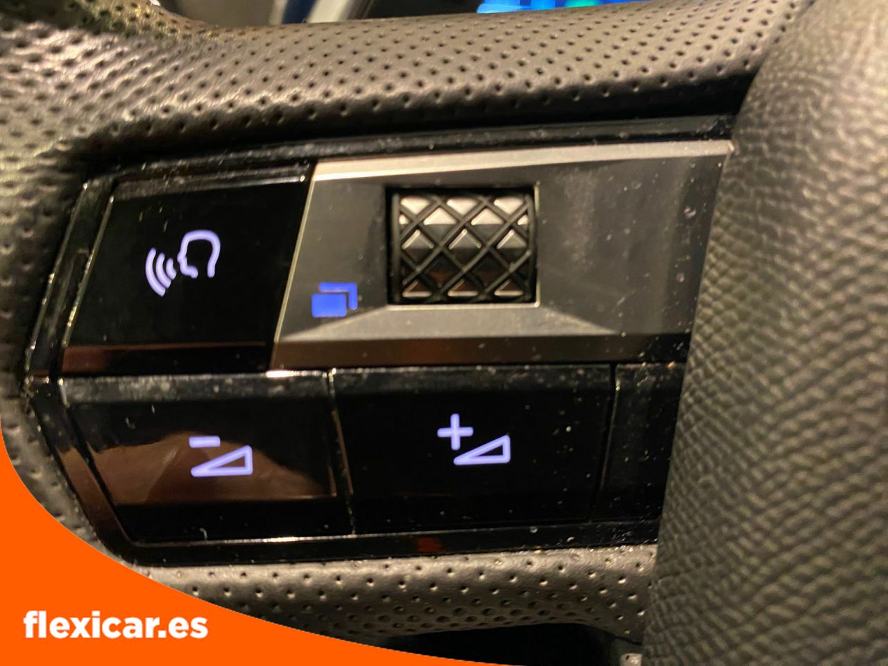 Foto DS Automobiles DS 7 Crossback 11