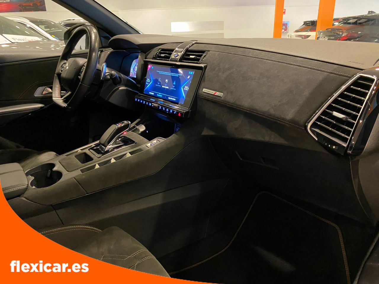 Foto DS Automobiles DS 7 Crossback 28