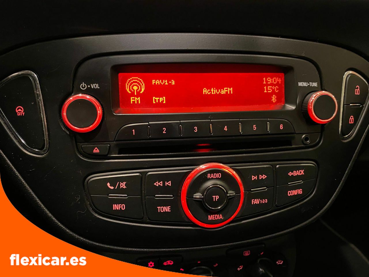 Foto Opel Corsa 14