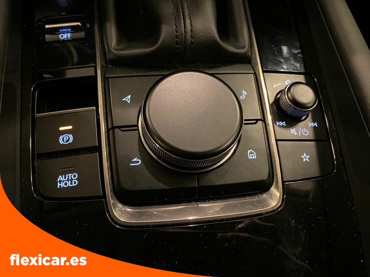 Foto Mazda Mazda3 23