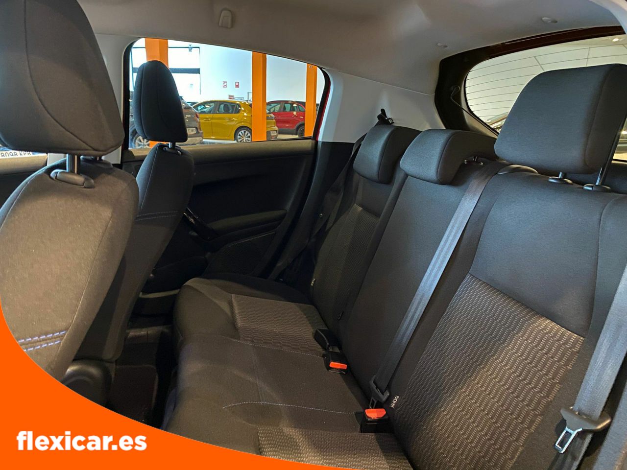 Foto Peugeot 208 22