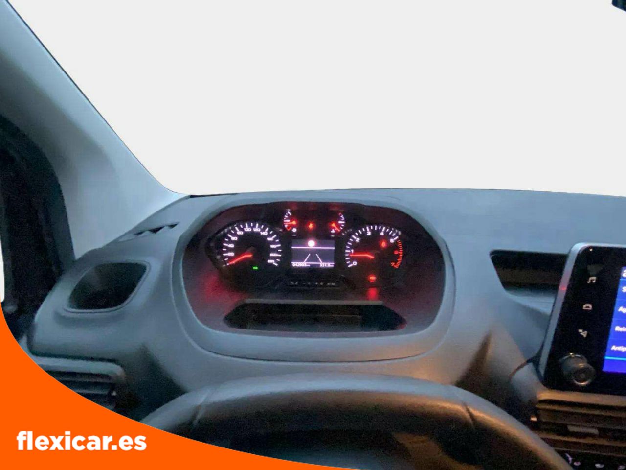 Foto Peugeot Rifter 11