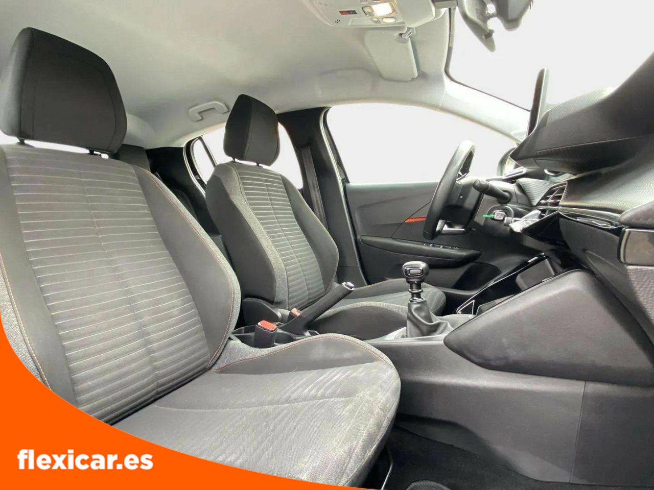 Foto Peugeot 208 12