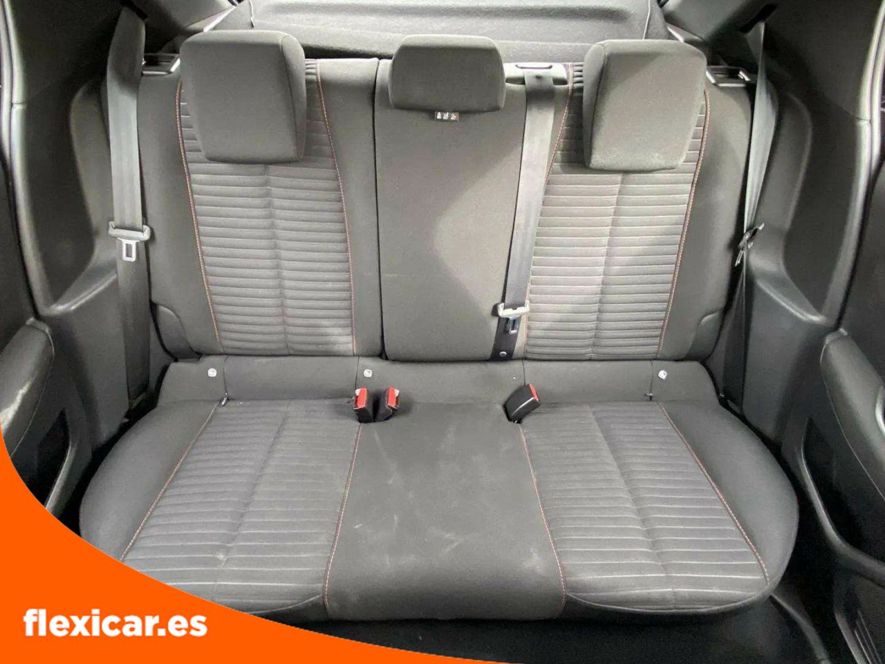 Foto Peugeot 208 14