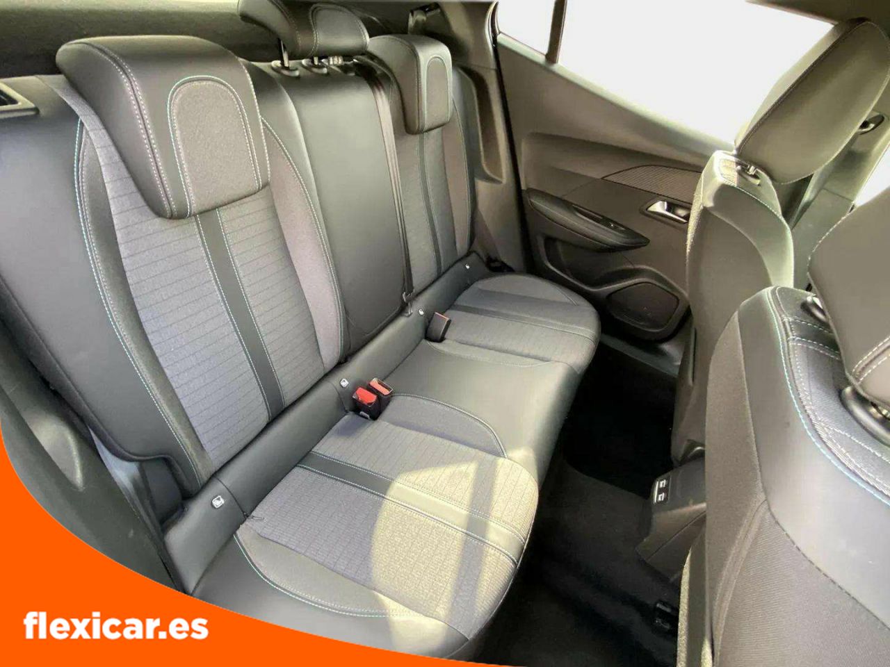 Foto Peugeot 2008 14