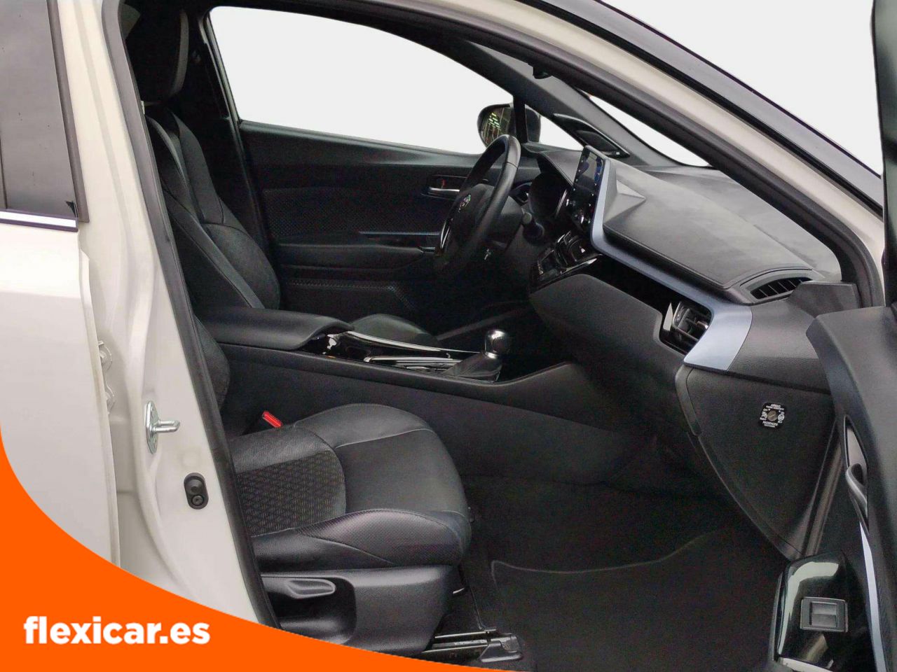 Foto Toyota C-HR 11