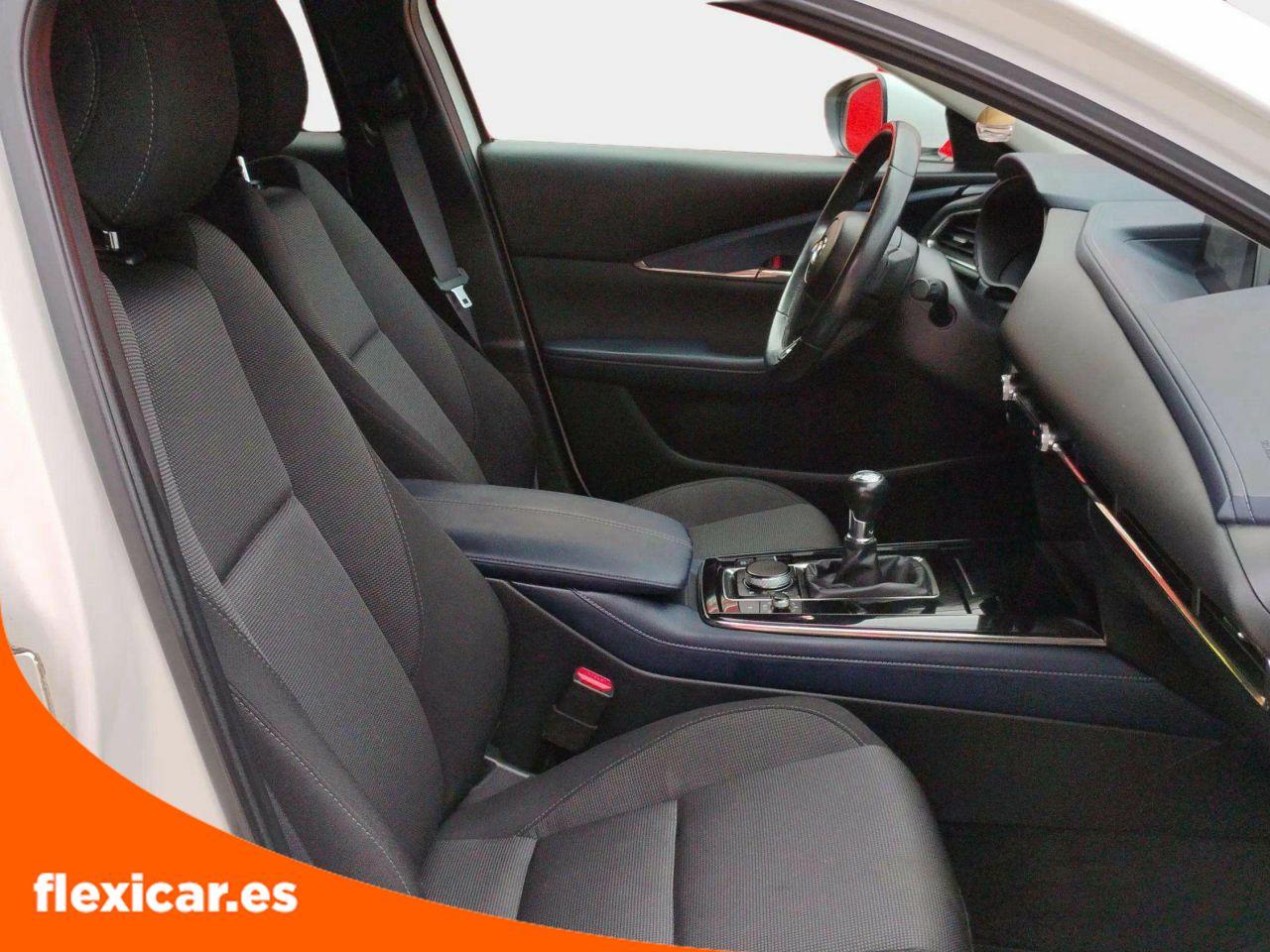 Foto Mazda CX-30 18