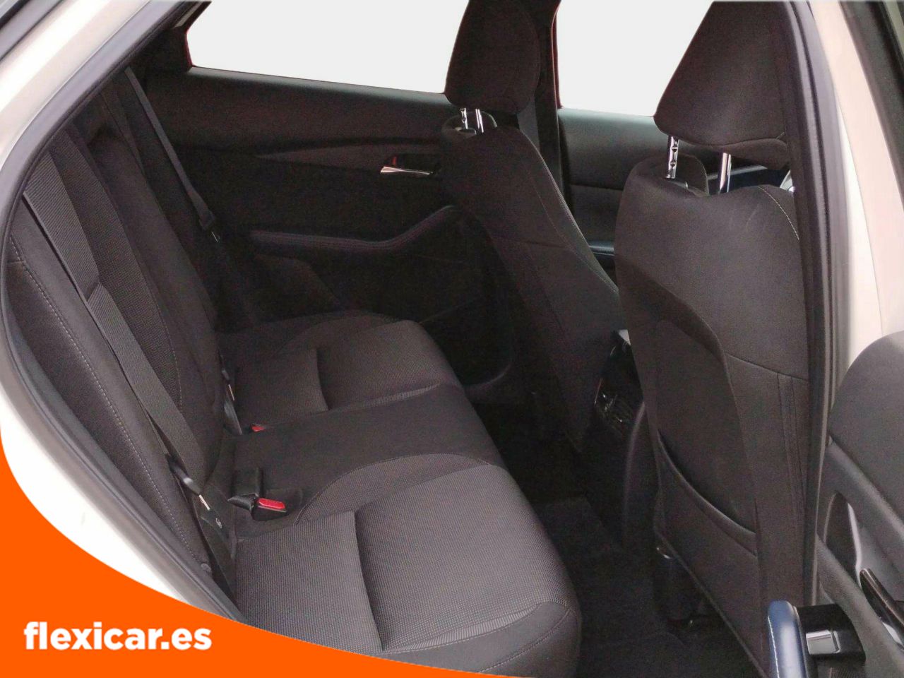 Foto Mazda CX-30 19