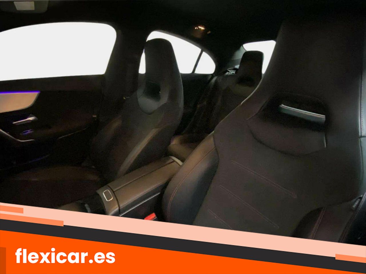 Foto Mercedes-Benz Clase CLA 10