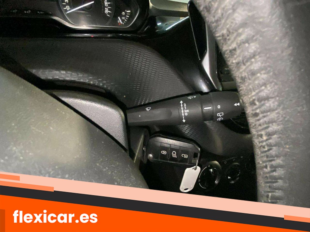 Foto Peugeot 208 24