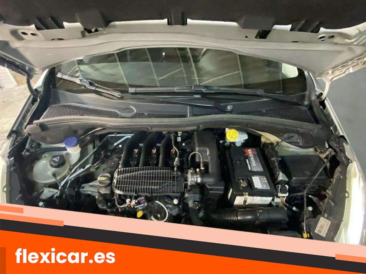 Foto Peugeot 208 26