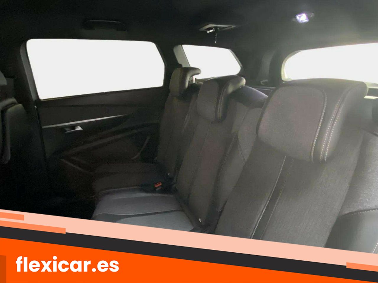 Foto Peugeot 5008 12