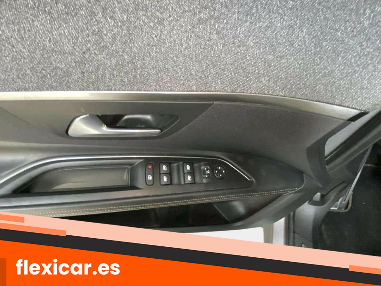 Foto Peugeot 5008 17