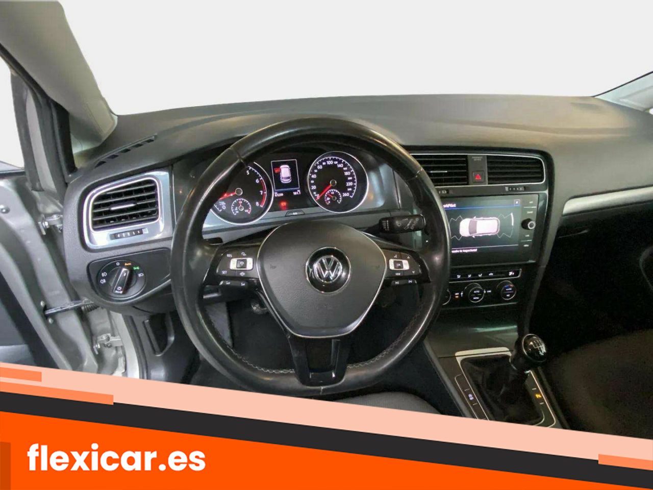Foto Volkswagen Golf 8