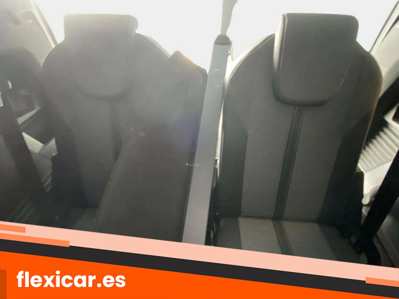 Foto Peugeot 5008 12
