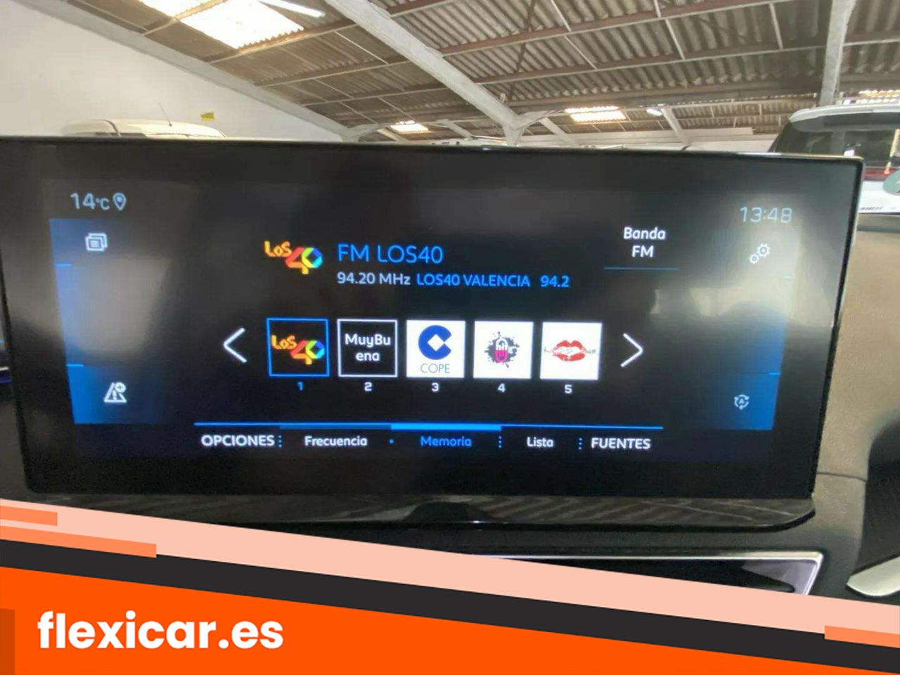 Foto Peugeot 5008 16
