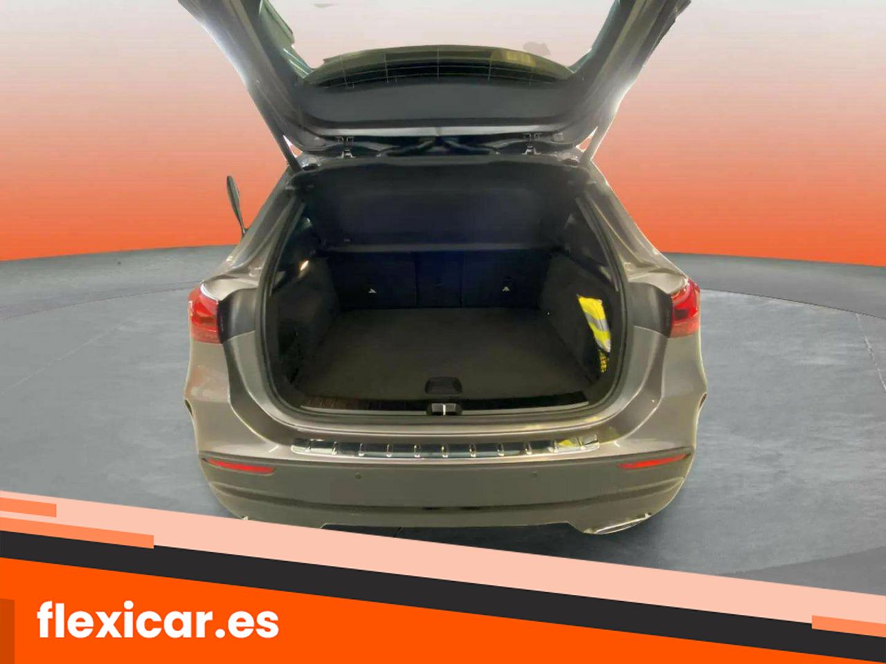 Foto Mercedes-Benz Clase GLA 16