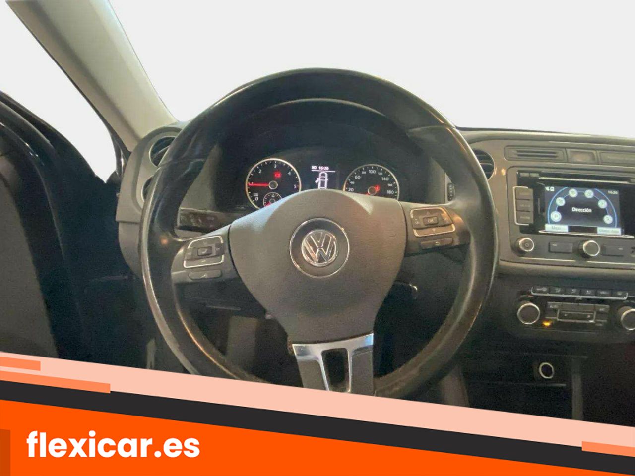 Foto Volkswagen Tiguan 12