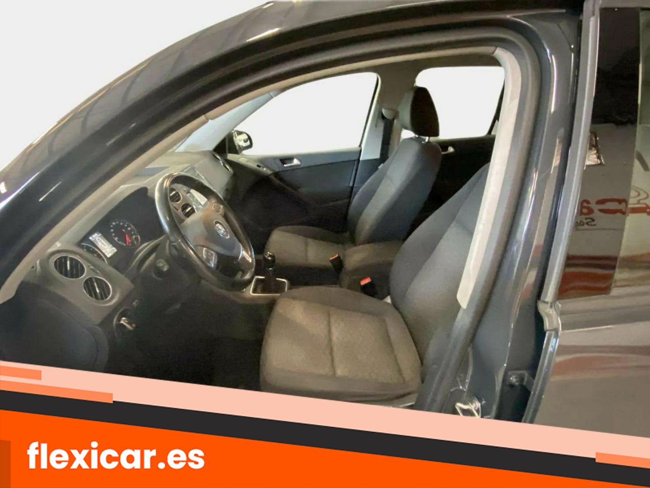 Foto Volkswagen Tiguan 14