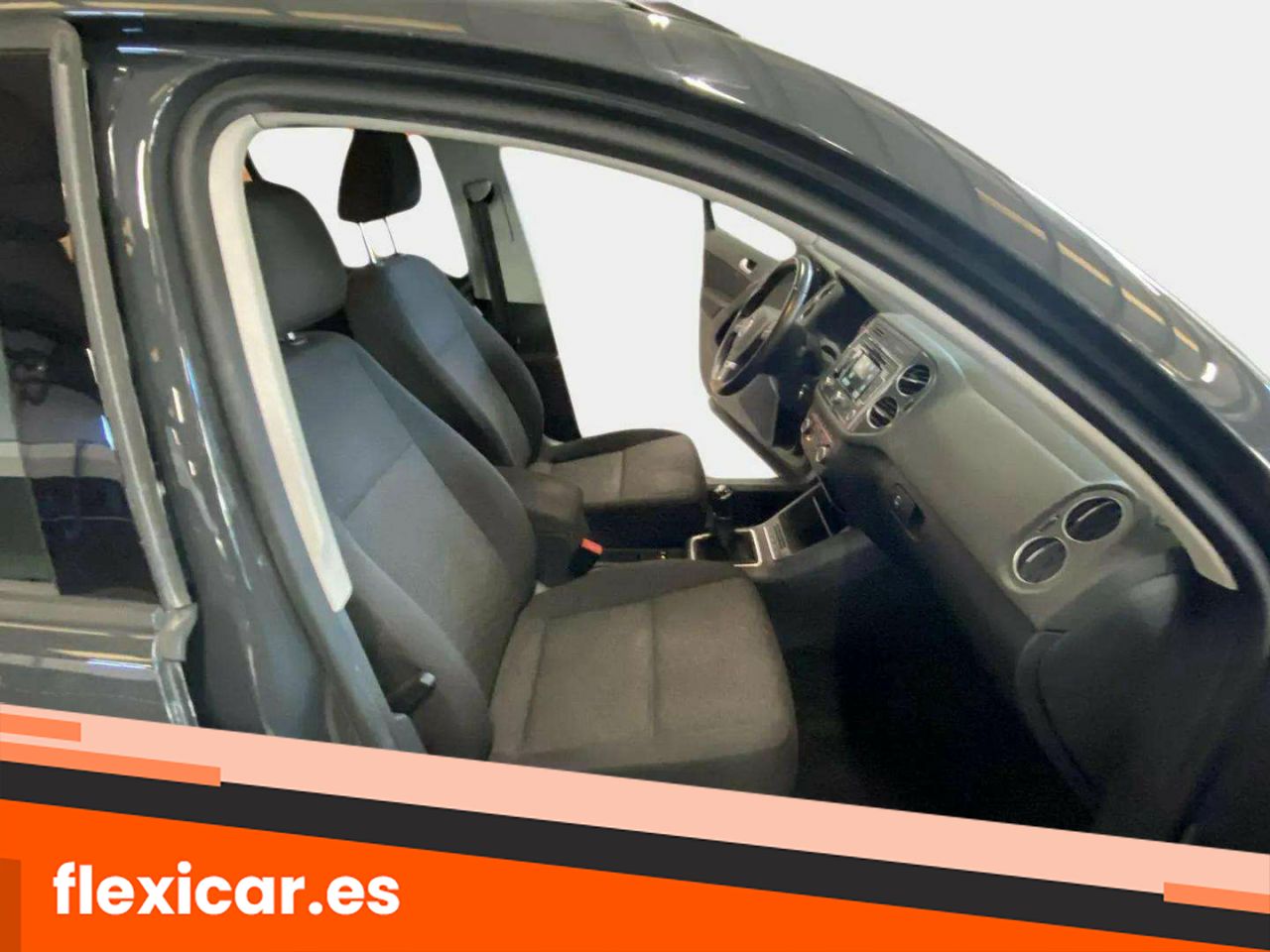 Foto Volkswagen Tiguan 15