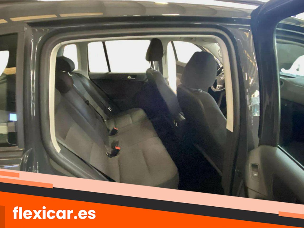 Foto Volkswagen Tiguan 16