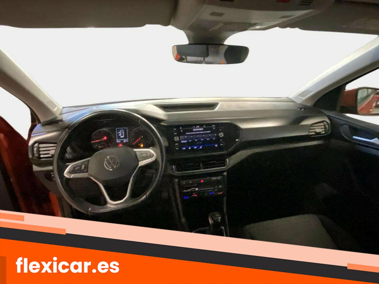 Foto Volkswagen T-Cross 11