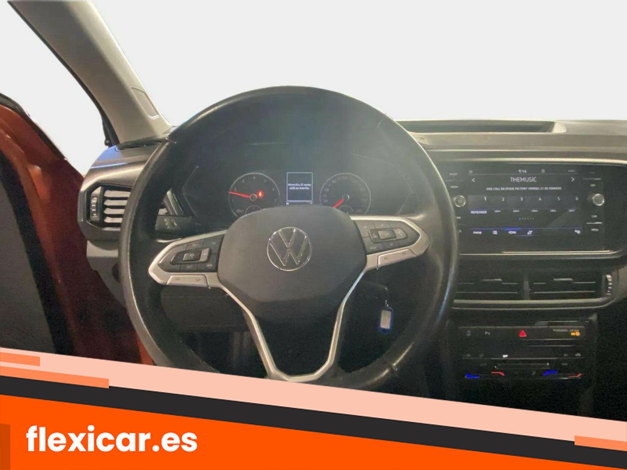 Foto Volkswagen T-Cross 13