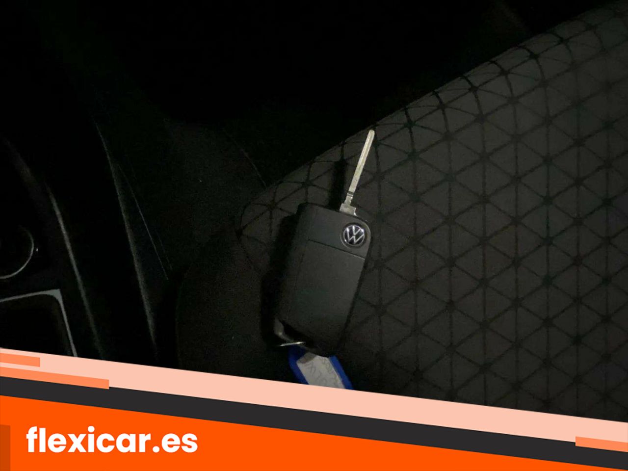 Foto Volkswagen T-Cross 19