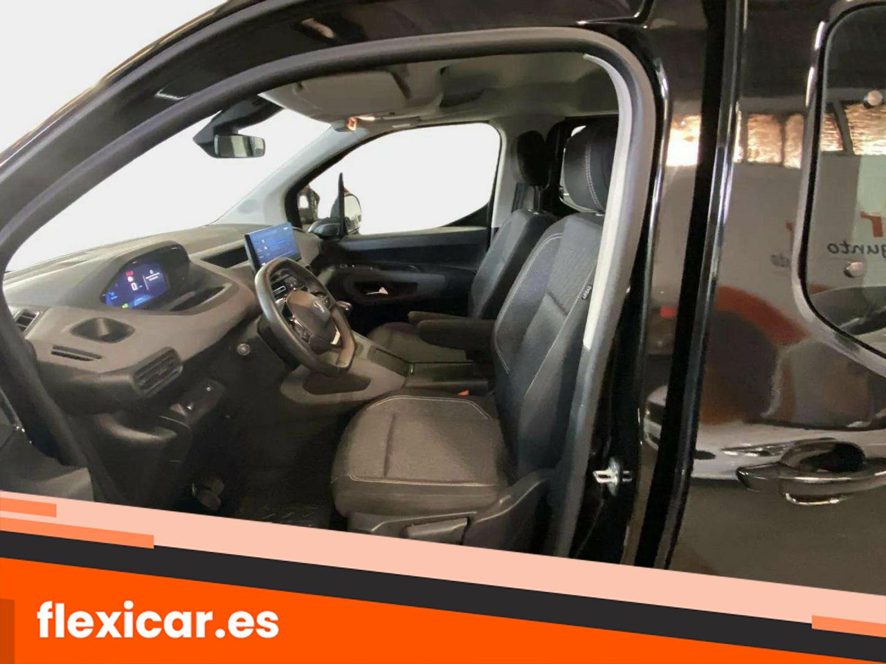 Foto Peugeot Rifter 14
