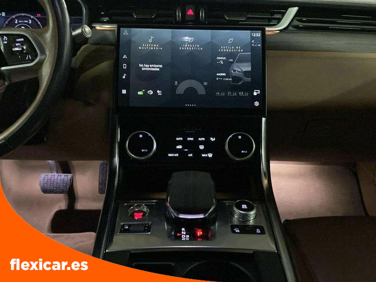 Foto Jaguar XF 24