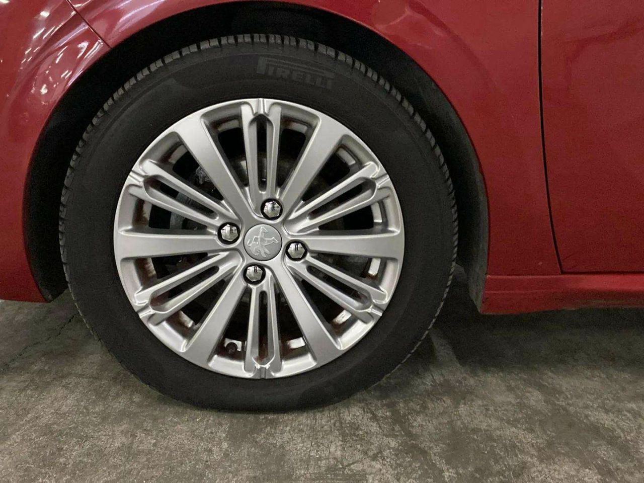 Foto Peugeot 208 26
