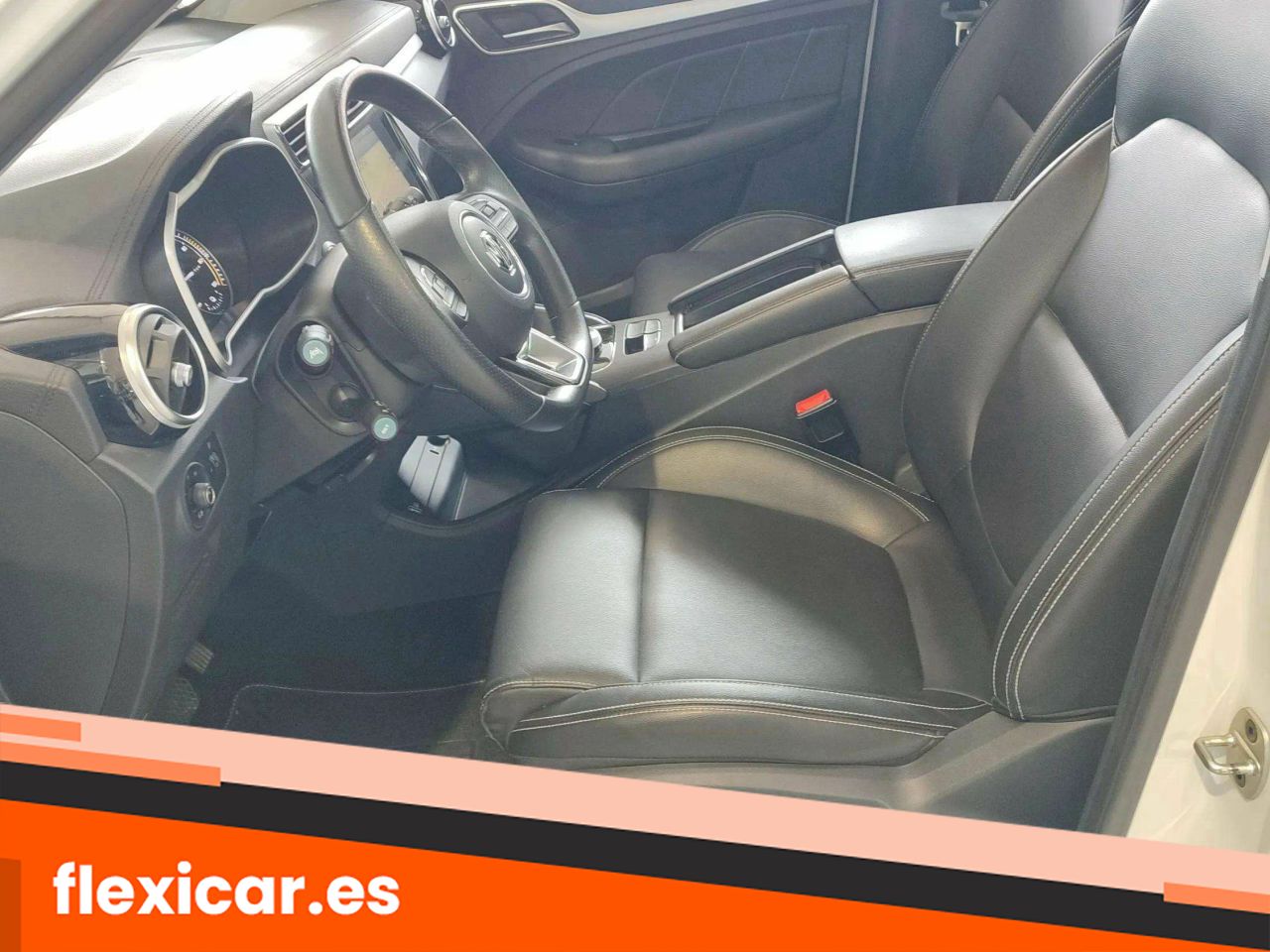 Foto MG ZS 16