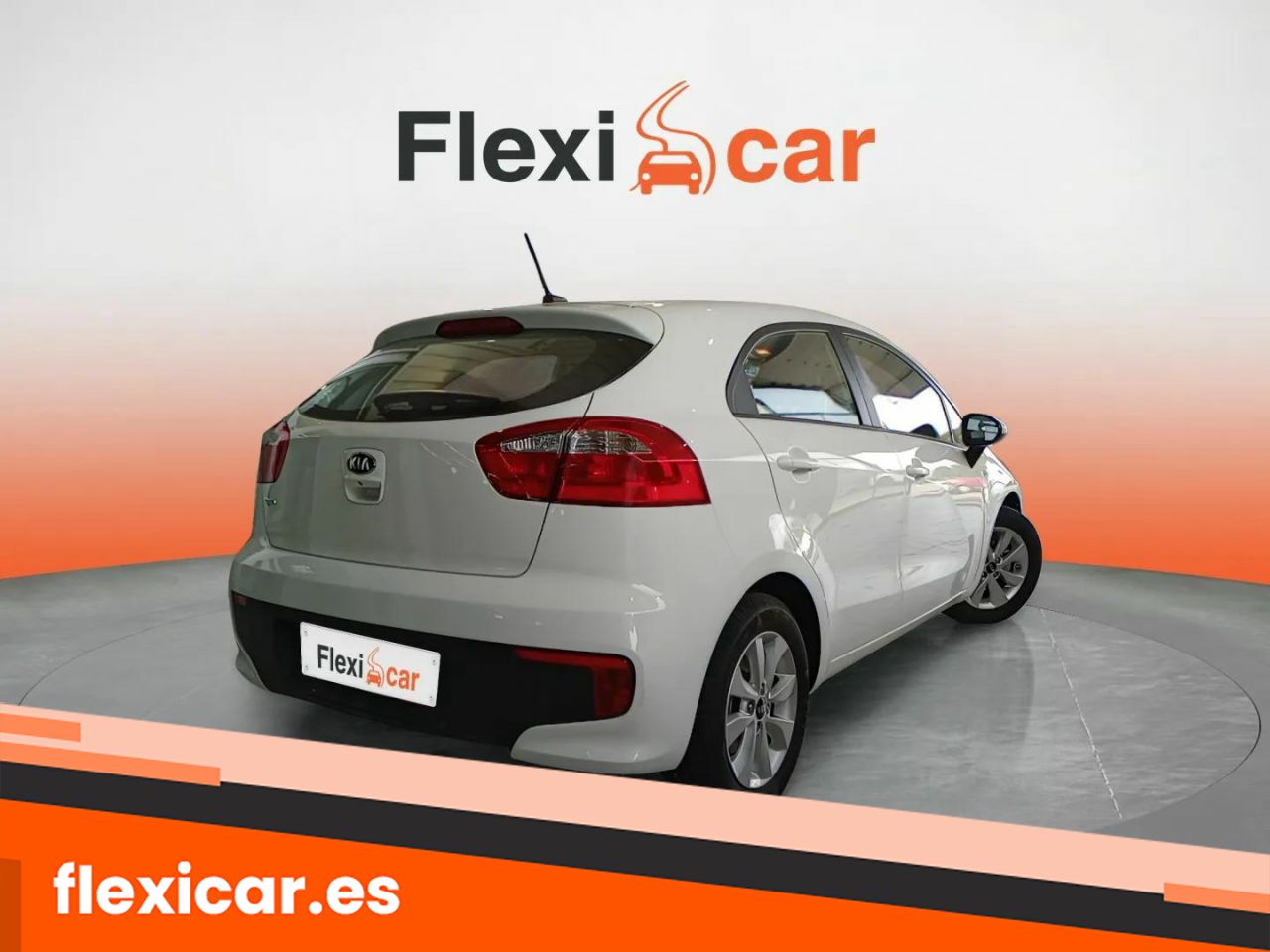 Foto Kia Rio 8