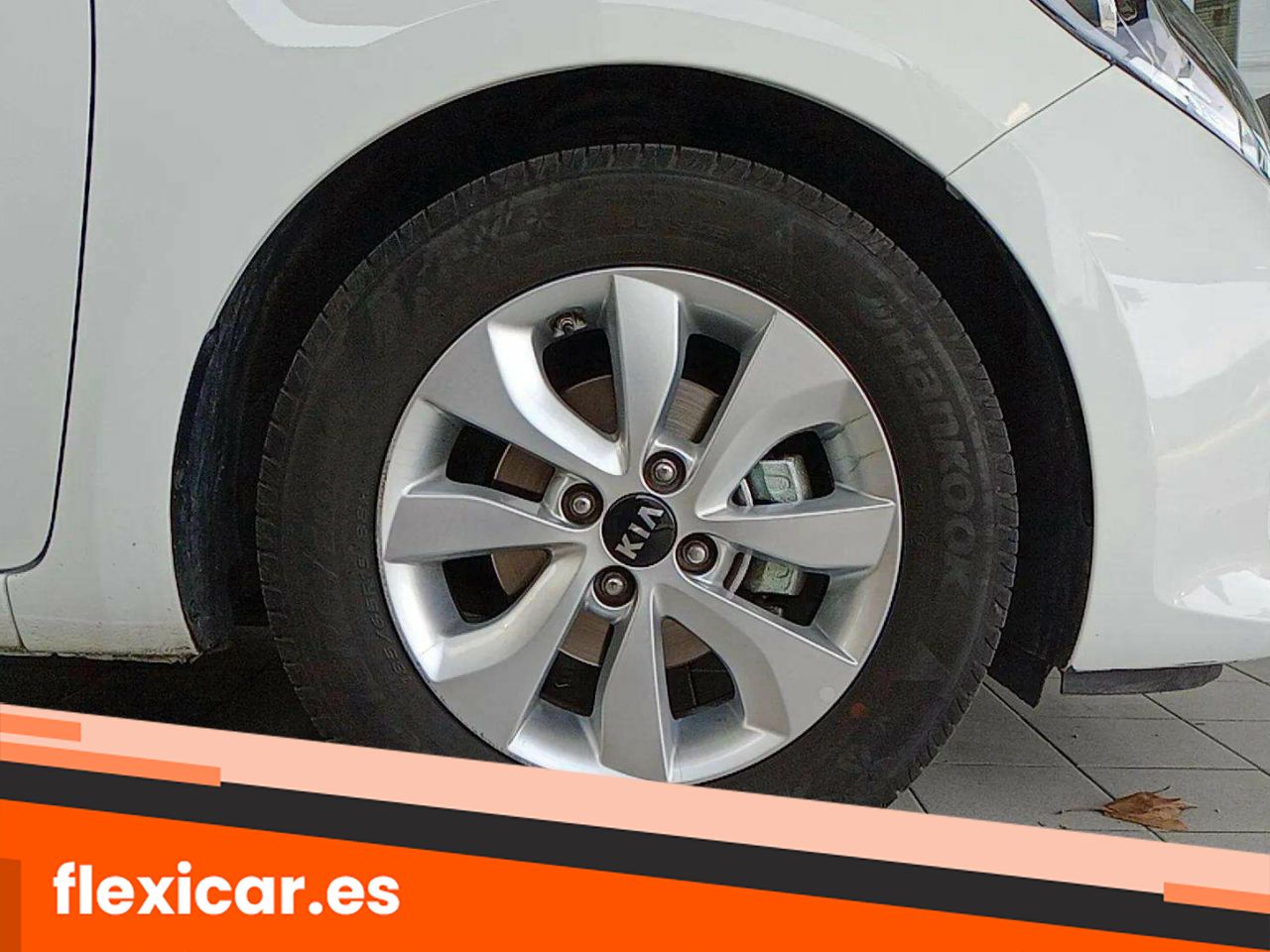 Foto Kia Rio 10