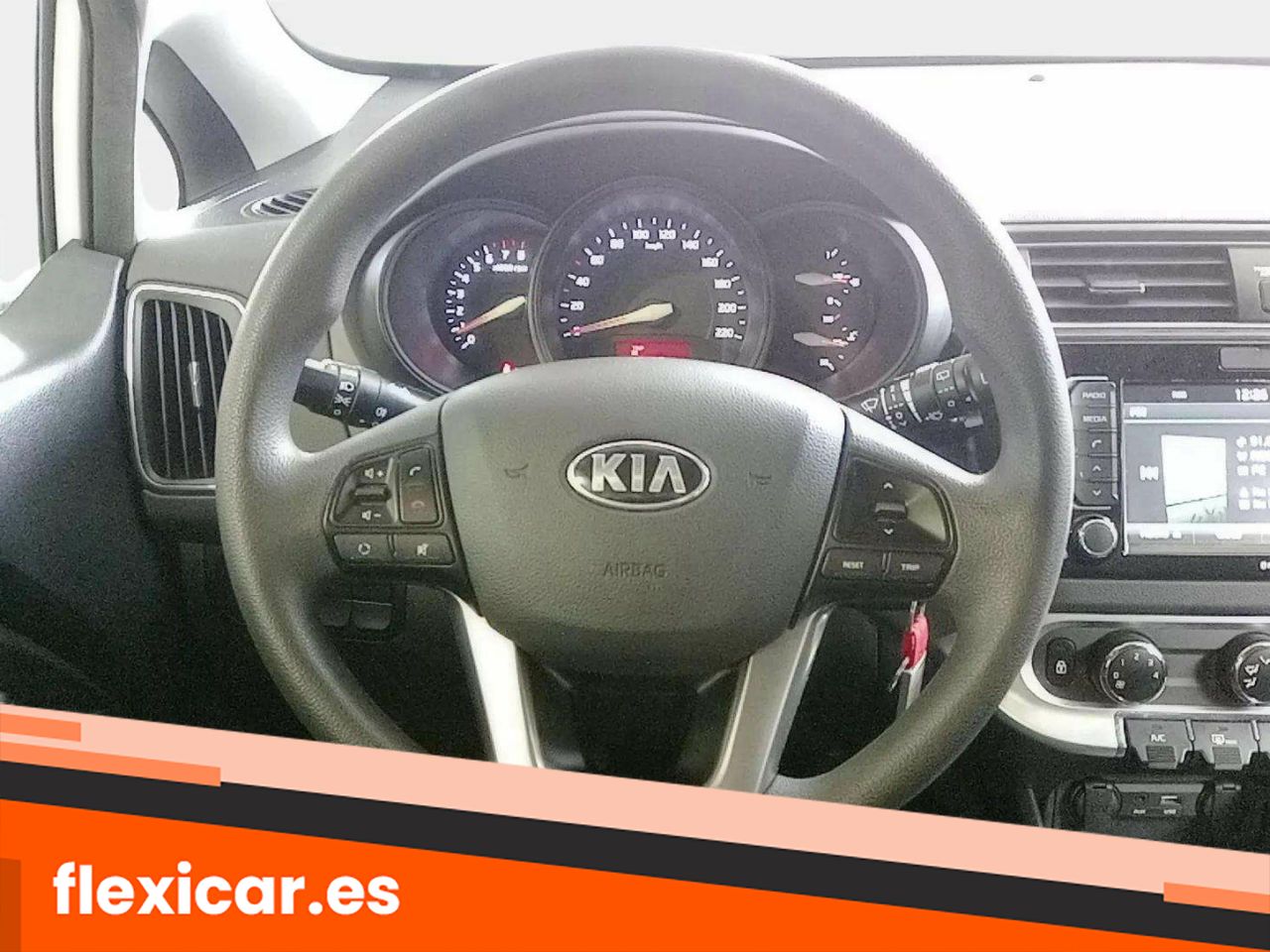 Foto Kia Rio 13