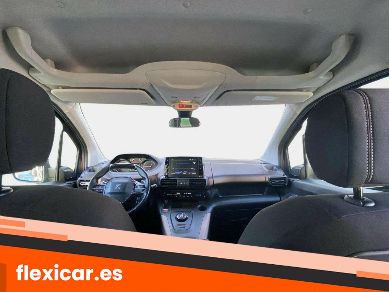 Foto Peugeot Rifter 10