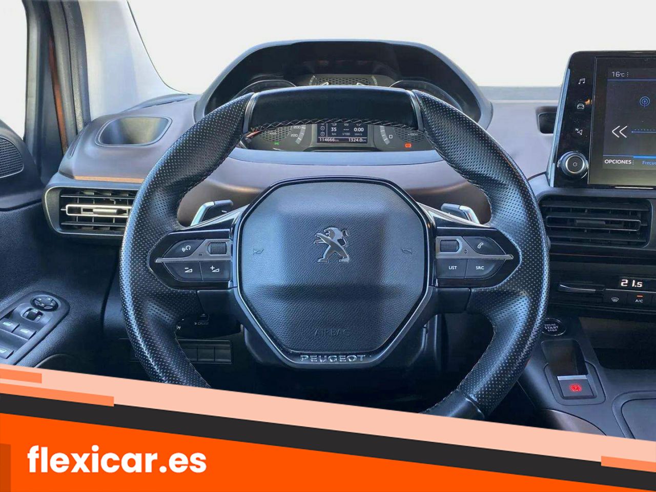 Foto Peugeot Rifter 12