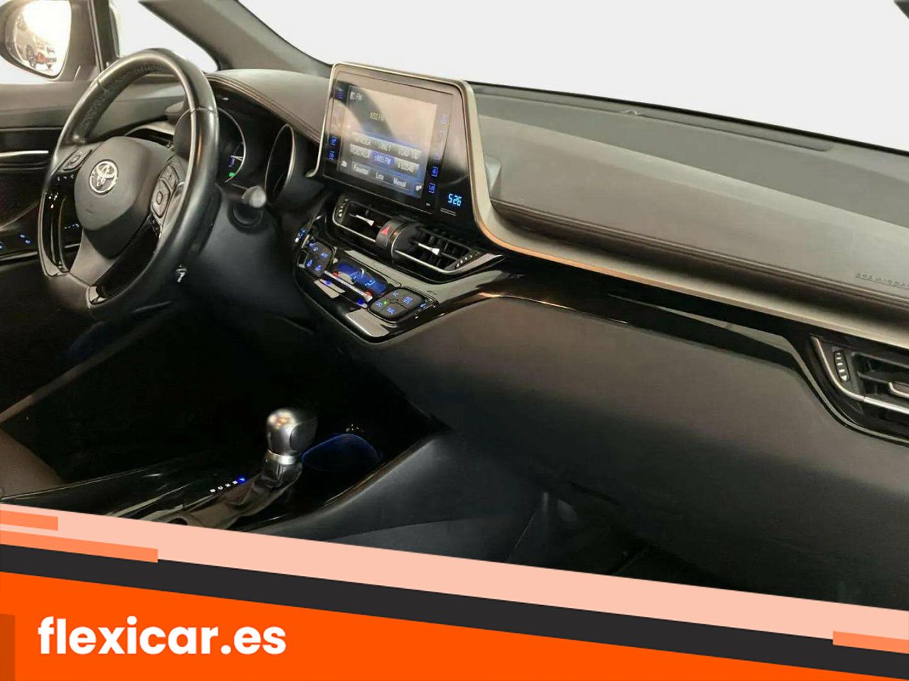 Foto Toyota C-HR 9