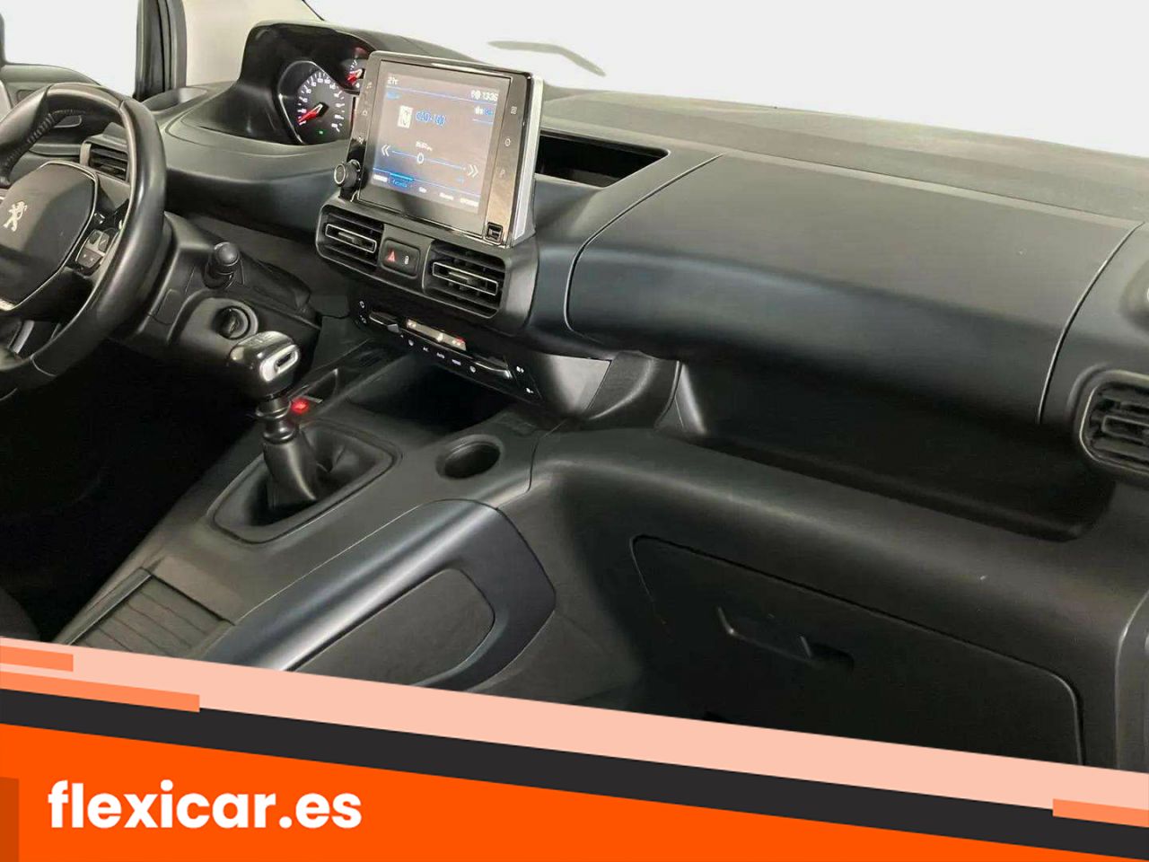Foto Peugeot Rifter 10