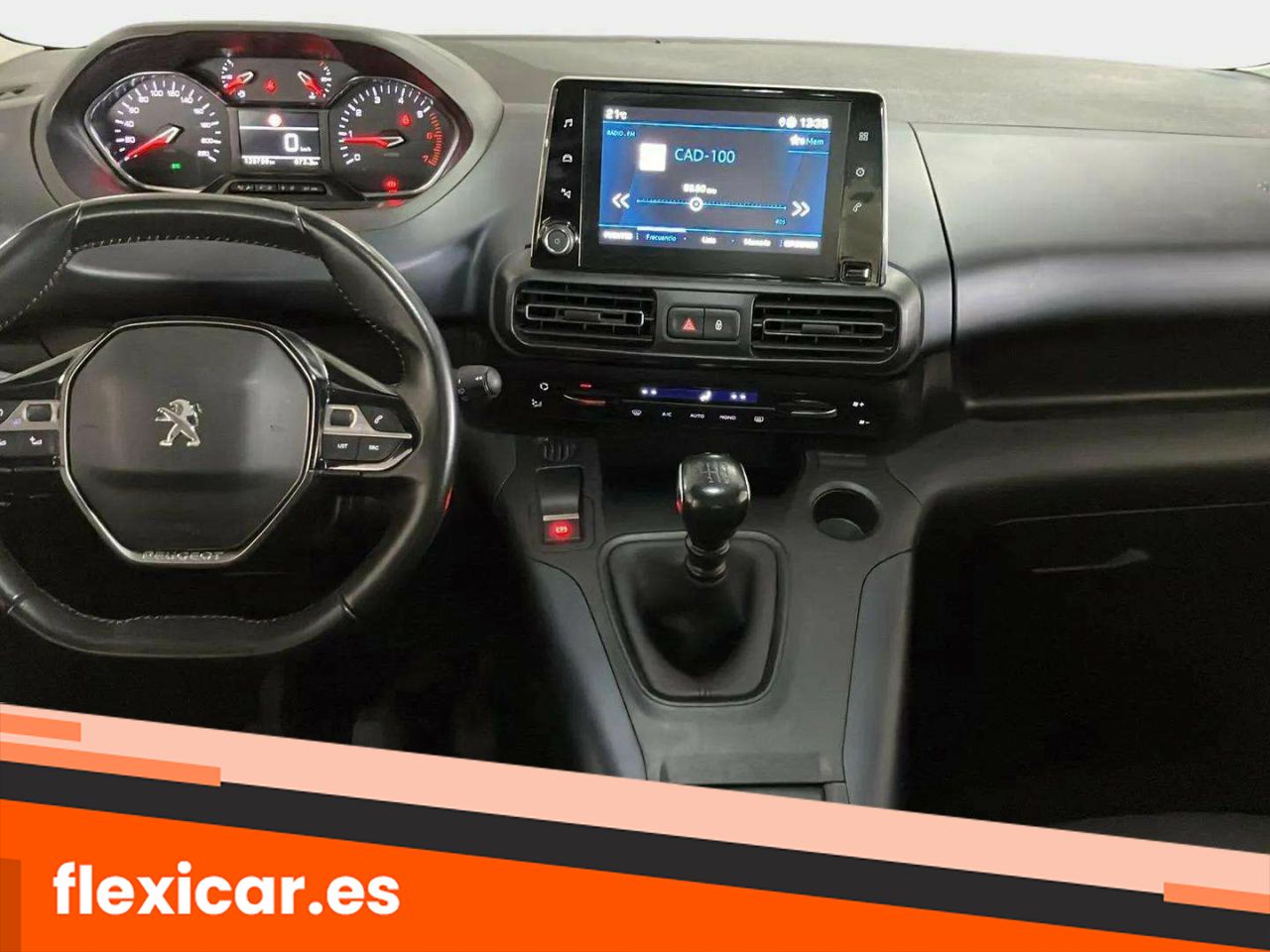 Foto Peugeot Rifter 11