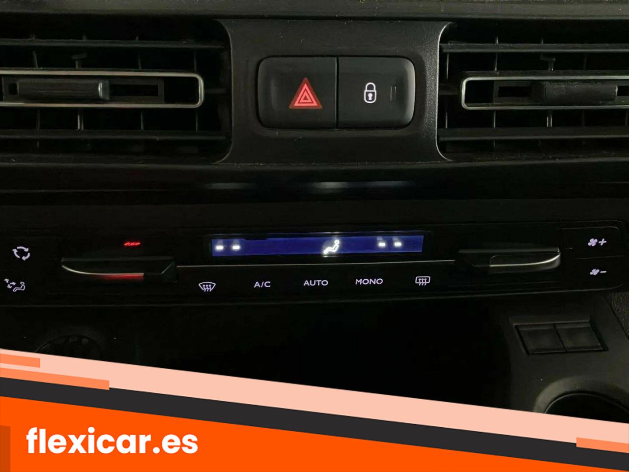 Foto Peugeot Rifter 17