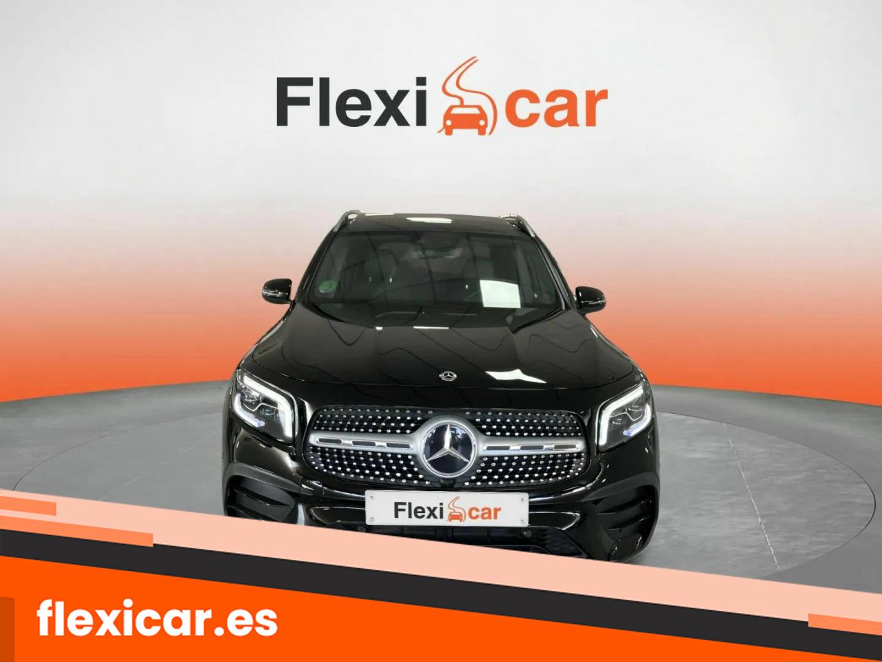 Foto Mercedes-Benz Clase GLB 2