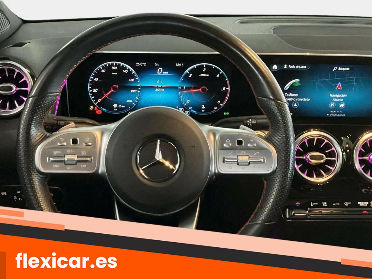 Foto Mercedes-Benz Clase GLB 12
