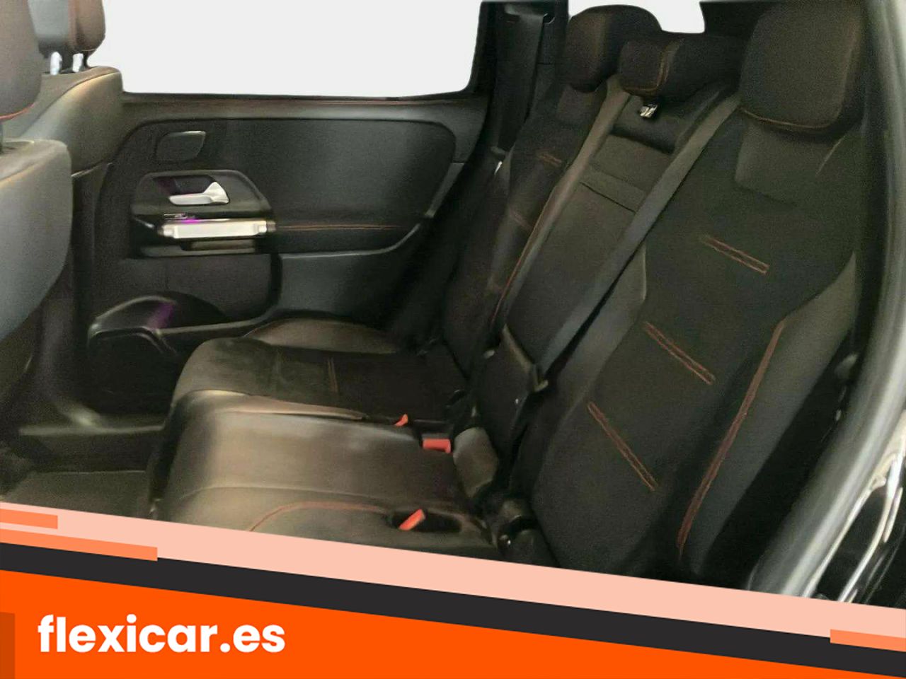 Foto Mercedes-Benz Clase GLB 22